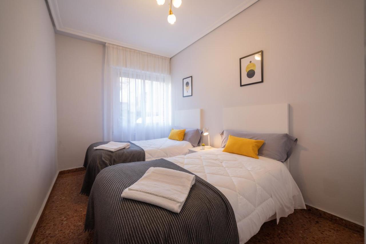 Apartamento Albelda Plaza Albelda De Iregua Esterno foto